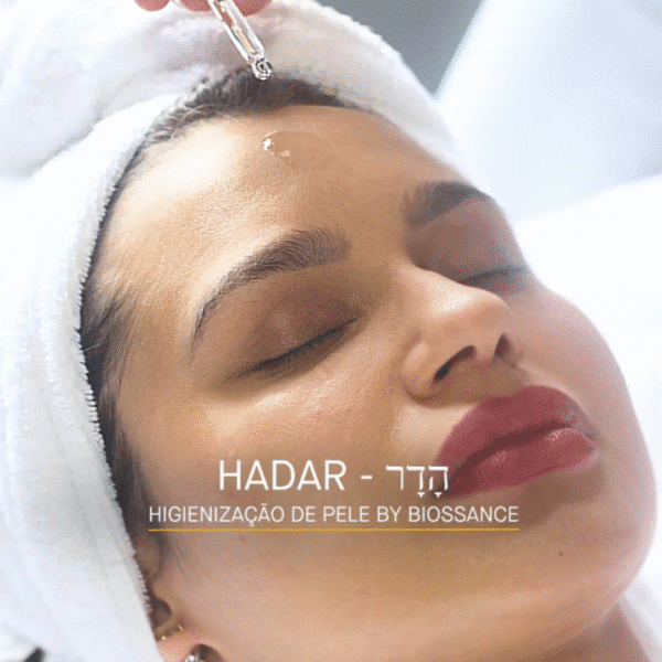 Hadar - Higienização de Pele by Biossance - Imagem 2